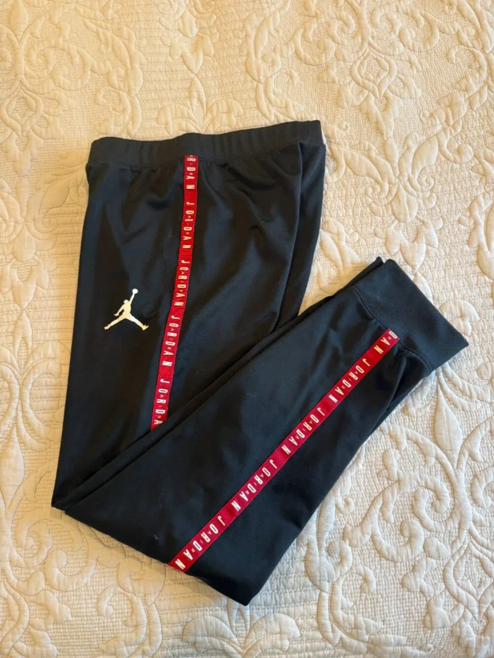 Nike Air Jordan Boys Black Track Suit Set Jacket & Pants Size L (12)